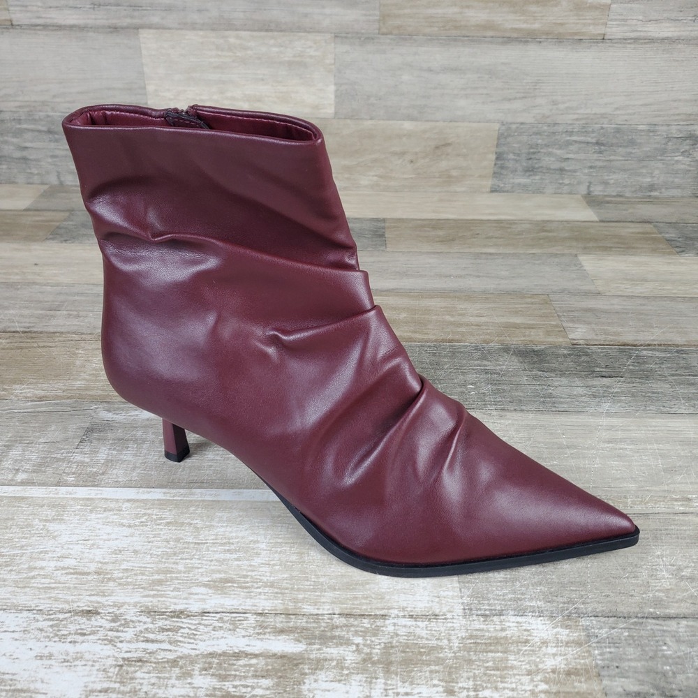 Steve Madden Maxxine Boots‎ Sz 8.5 Ruched Kitten Heel Booties